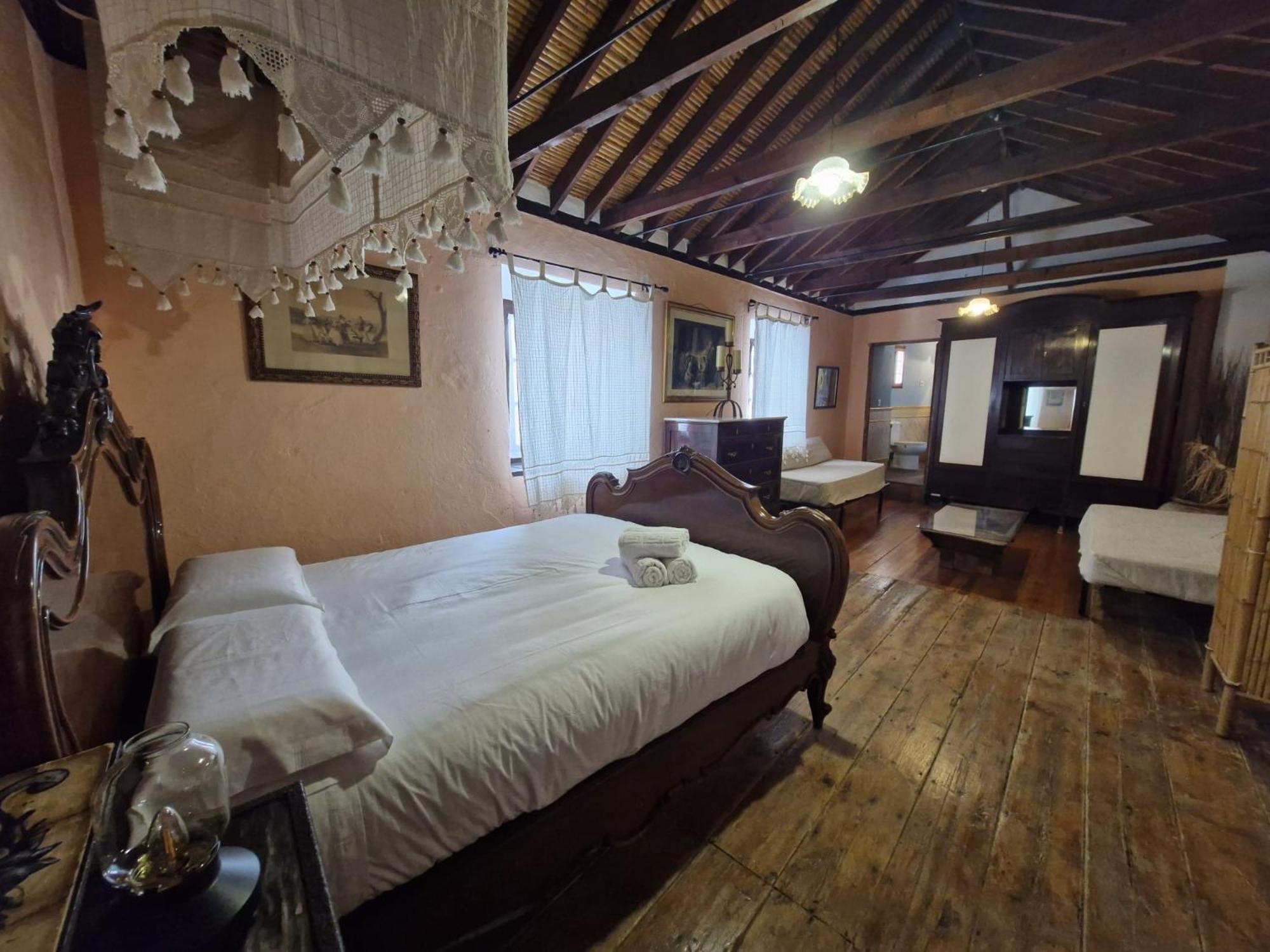 Hotel Rural Verde Oliva Comares Екстер'єр фото